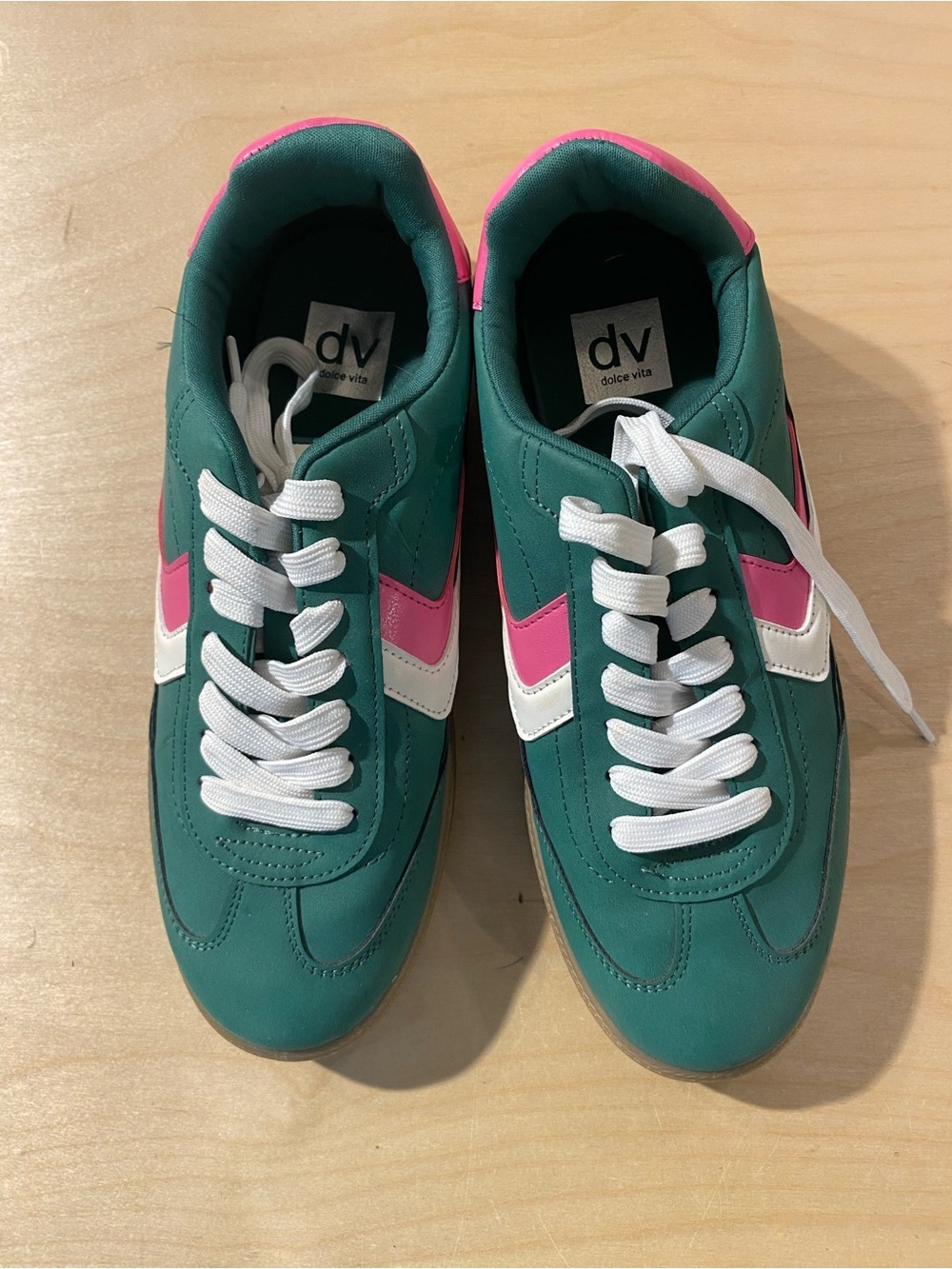 Dolce Vita Teal & Pink Retro Sneakers 10